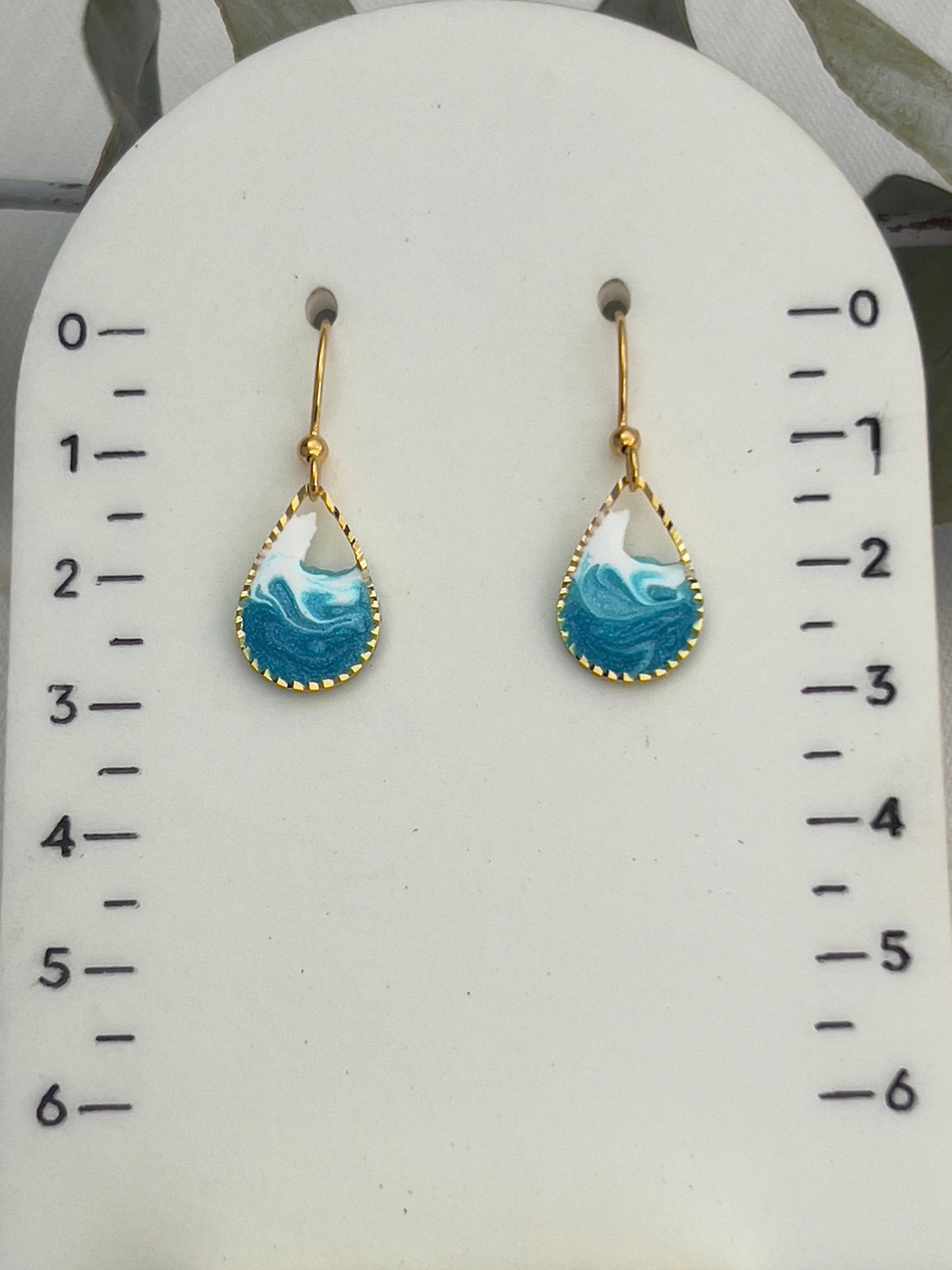 Dainty gold ocean wave teardrop earrings