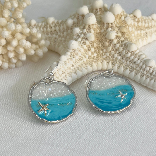 Round silver ocean starfish earrings